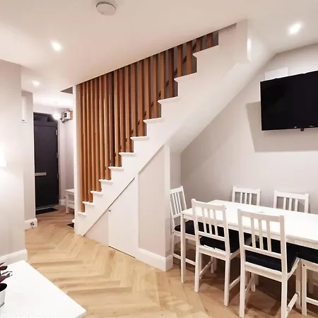 Lovely 2bed With Patio & Fast Reliable Wifi 都柏林