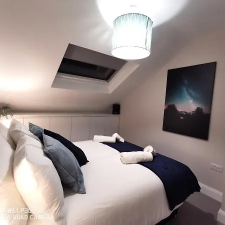 度假居 Lovely 2bed With Patio & Fast Reliable Wifi 都柏林